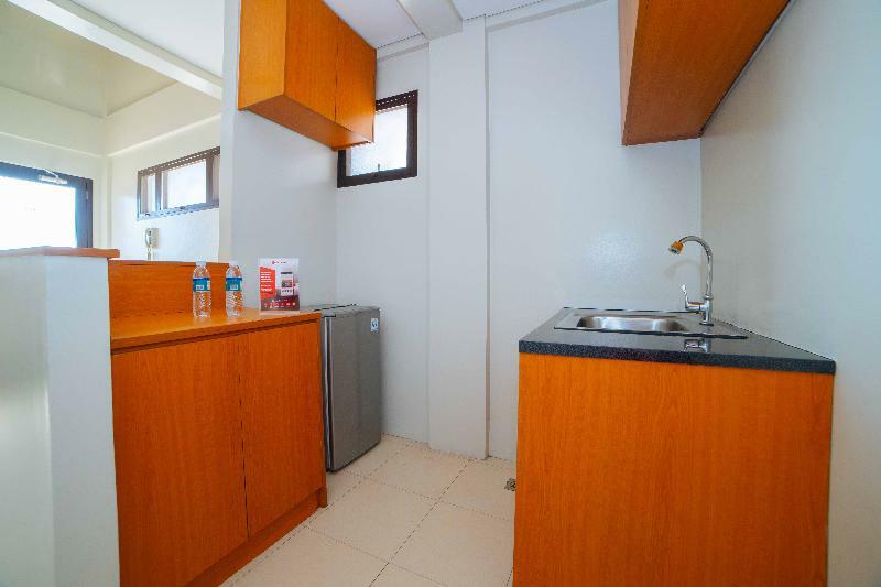Reddoorz Plus Near Capitol Commons Pasig City Exterior photo