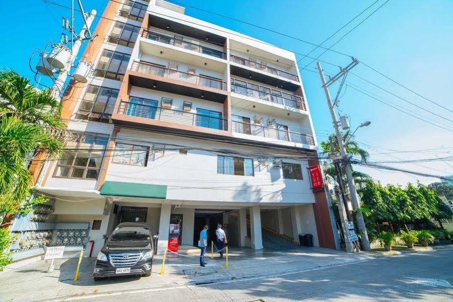 Reddoorz Plus Near Capitol Commons Pasig City Exterior photo